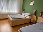 Schlafzimmer 2
